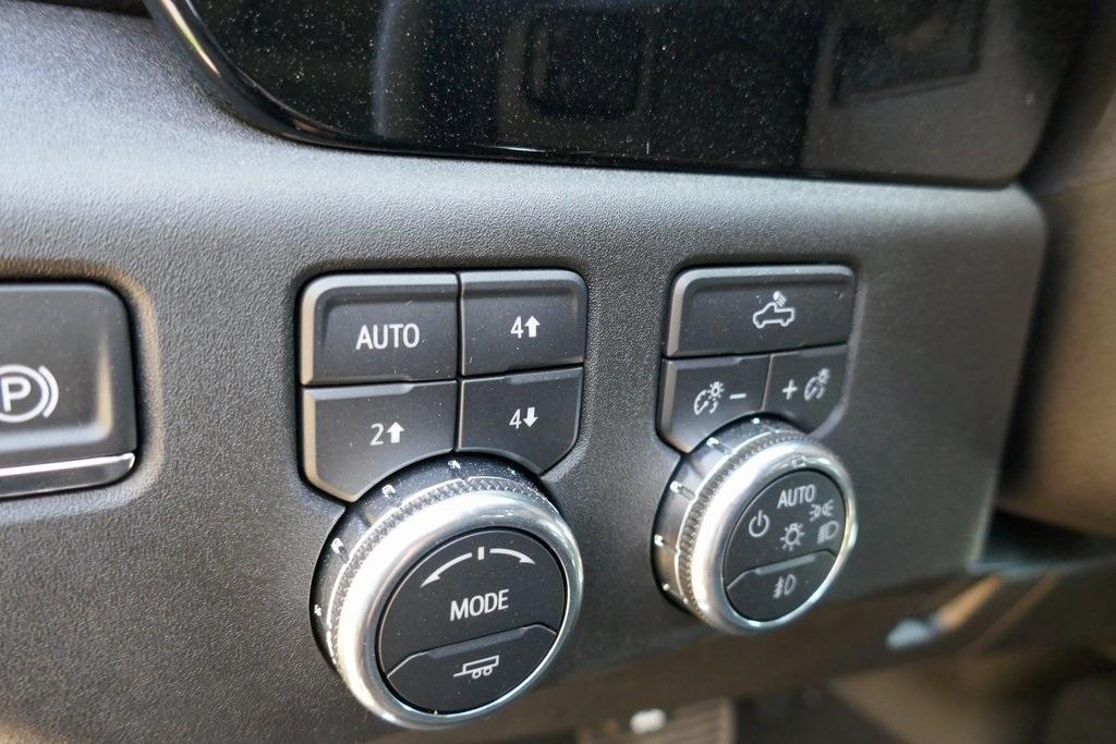 new 2025 GMC Sierra 2500 car, priced at $58,452