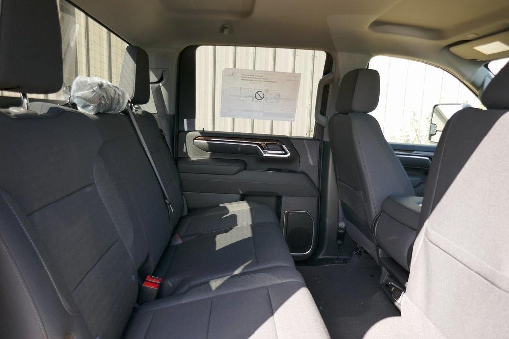 new 2025 GMC Sierra 2500 car, priced at $58,452