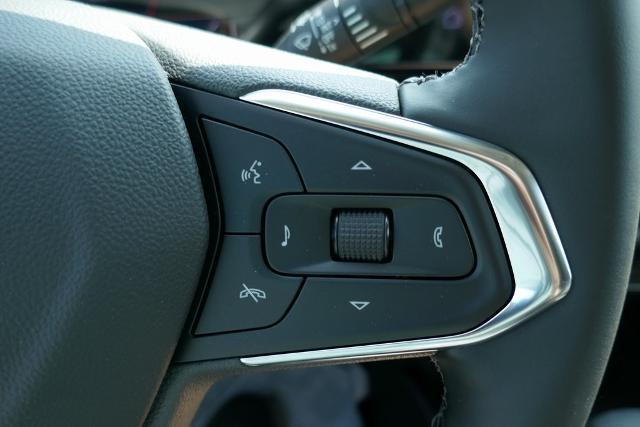 new 2025 Chevrolet Trax car, priced at $22,353