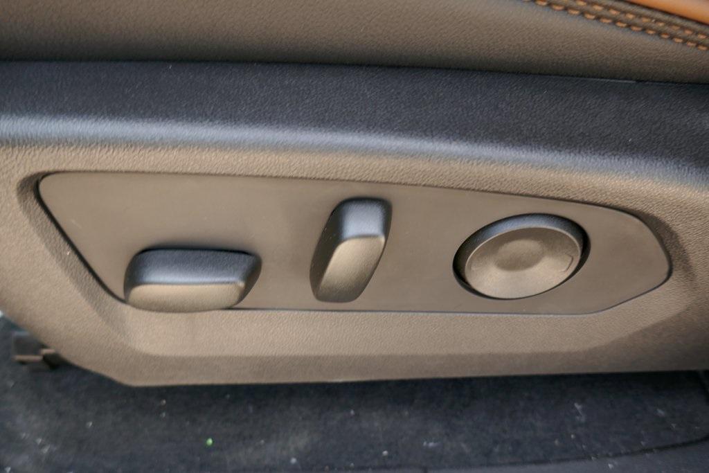 new 2025 GMC Canyon car, priced at $44,811