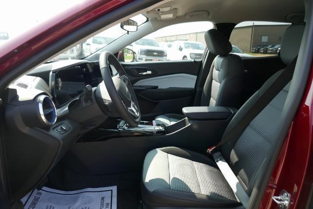 new 2025 Chevrolet Trax car, priced at $22,353