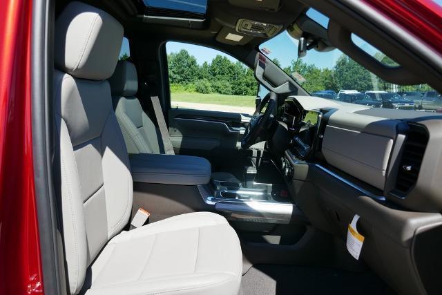 new 2025 Chevrolet Silverado 1500 car, priced at $57,640
