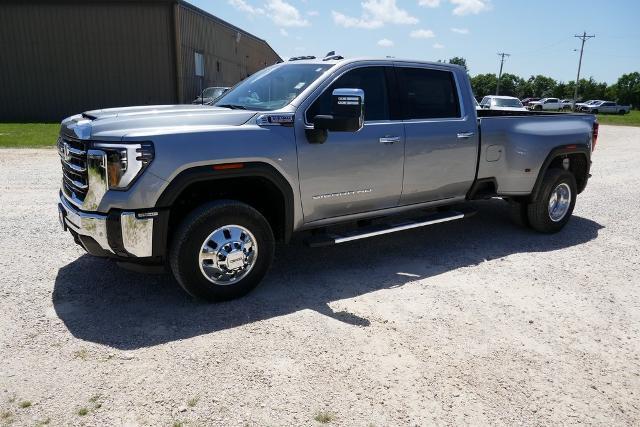 new 2025 GMC Sierra 3500 car, priced at $80,901