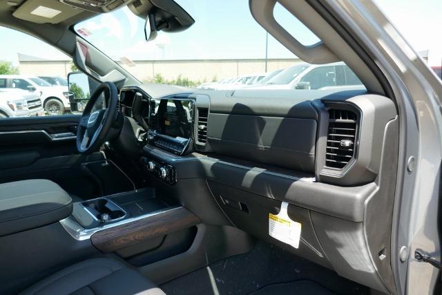 new 2025 GMC Sierra 3500 car, priced at $80,901