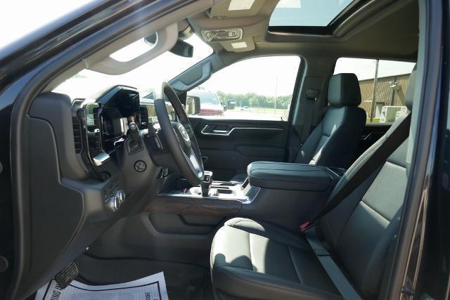 new 2025 GMC Sierra 1500 car, priced at $56,484