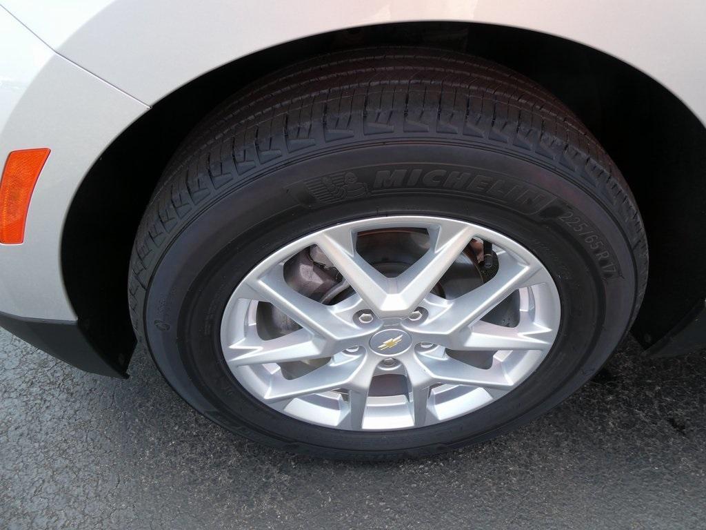 used 2022 Chevrolet Equinox car, priced at $19,995