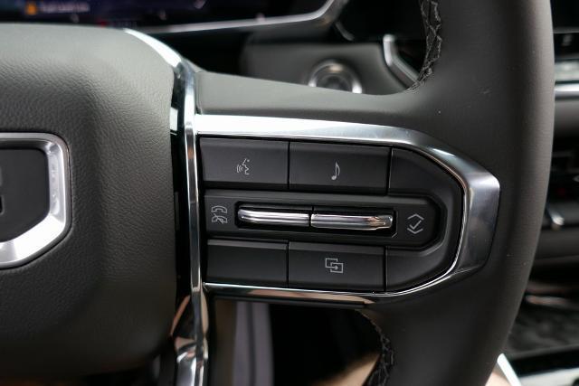 new 2025 GMC Canyon car, priced at $38,357