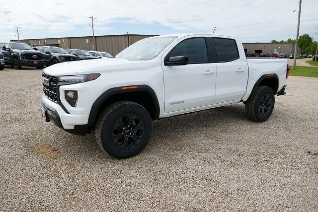 new 2025 GMC Canyon car, priced at $38,357