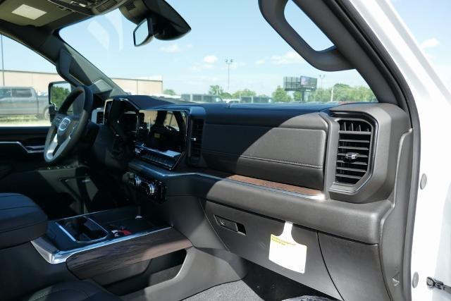 new 2025 GMC Sierra 2500 car, priced at $77,528