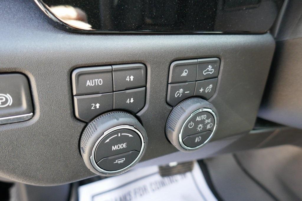 new 2025 Chevrolet Silverado 1500 car, priced at $53,530
