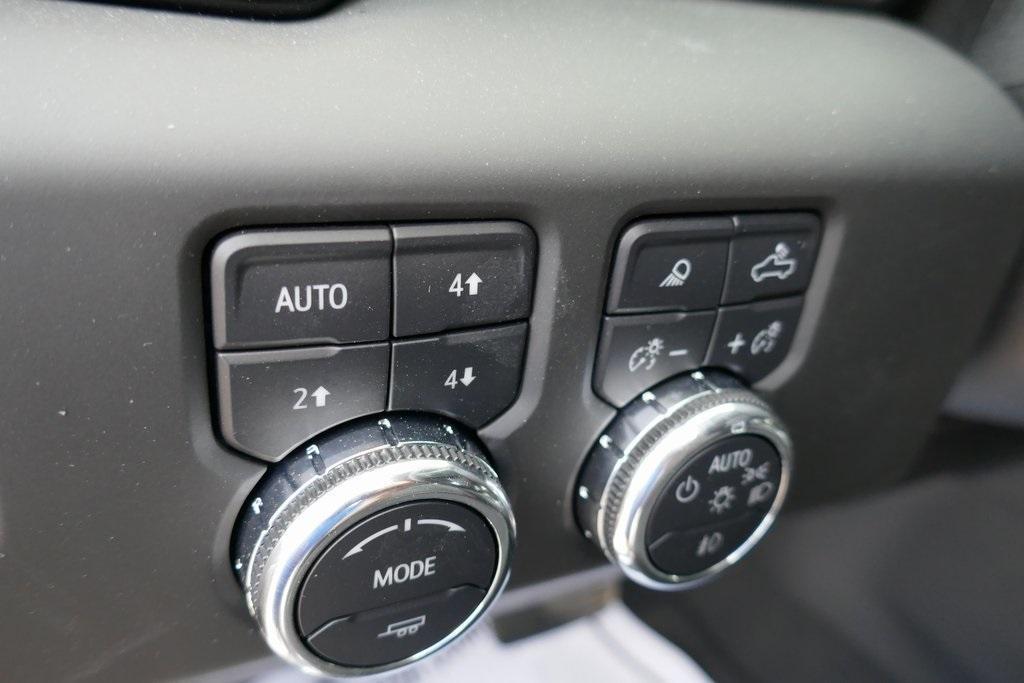 new 2025 GMC Sierra 2500 car, priced at $81,328