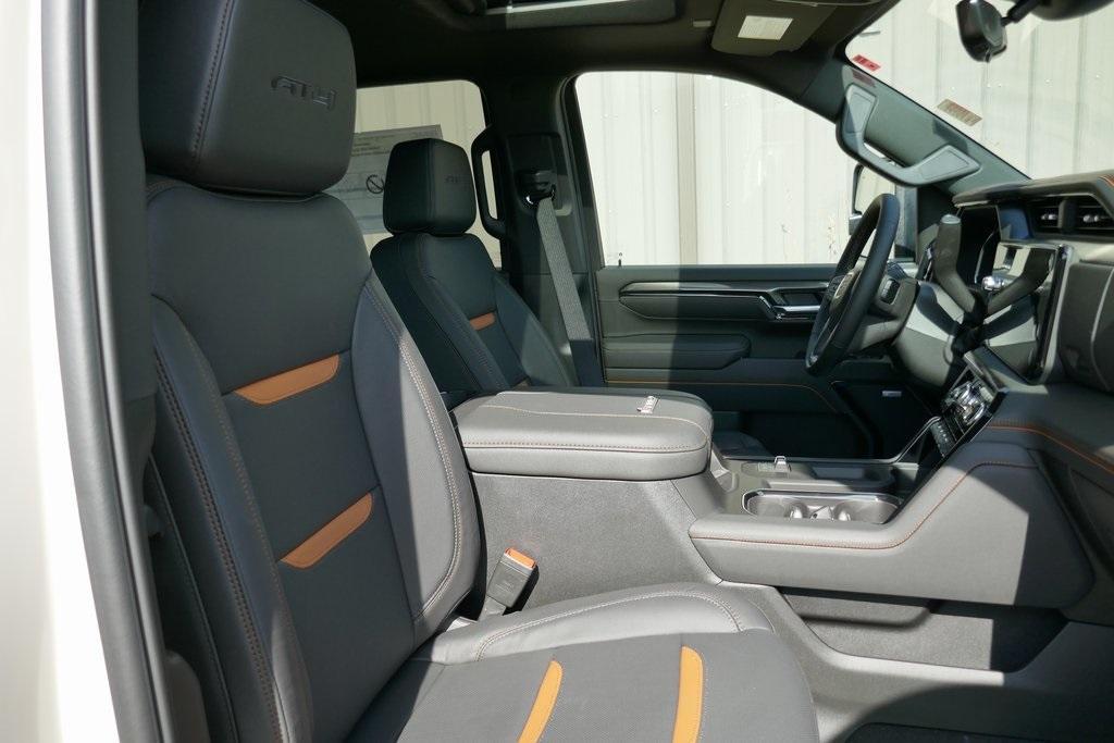 new 2026 GMC Sierra 2500 car, priced at $83,694