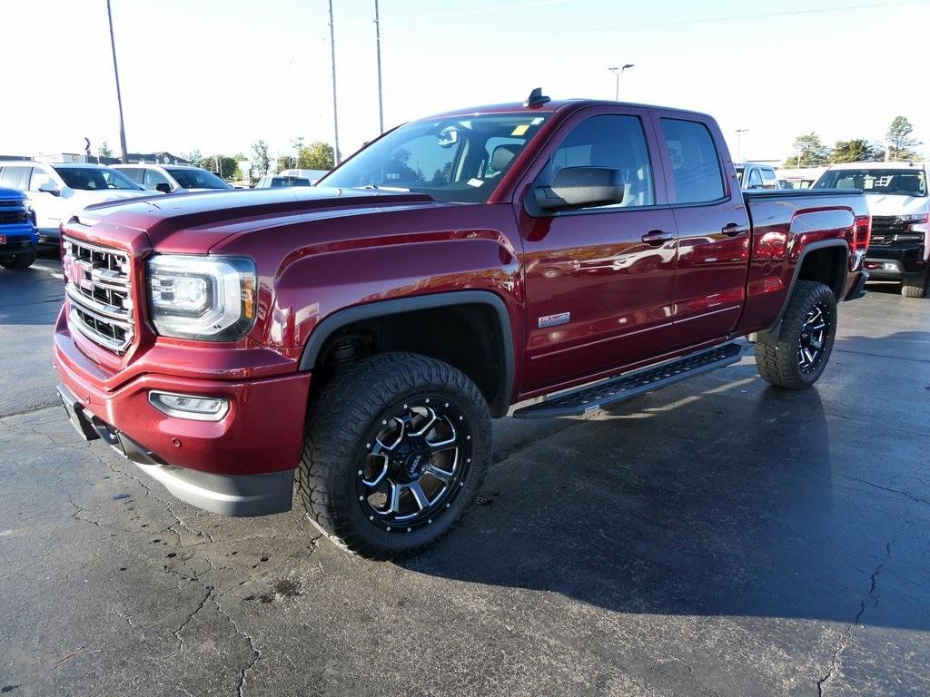 used 2017 GMC Sierra 1500 car, priced at $25,995