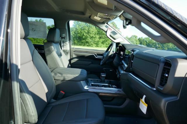 new 2025 Chevrolet Silverado 1500 car, priced at $56,325