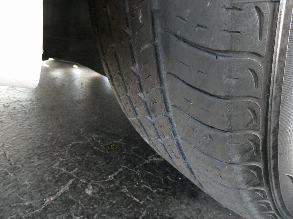 used 2024 Chrysler Pacifica Hybrid car, priced at $31,995