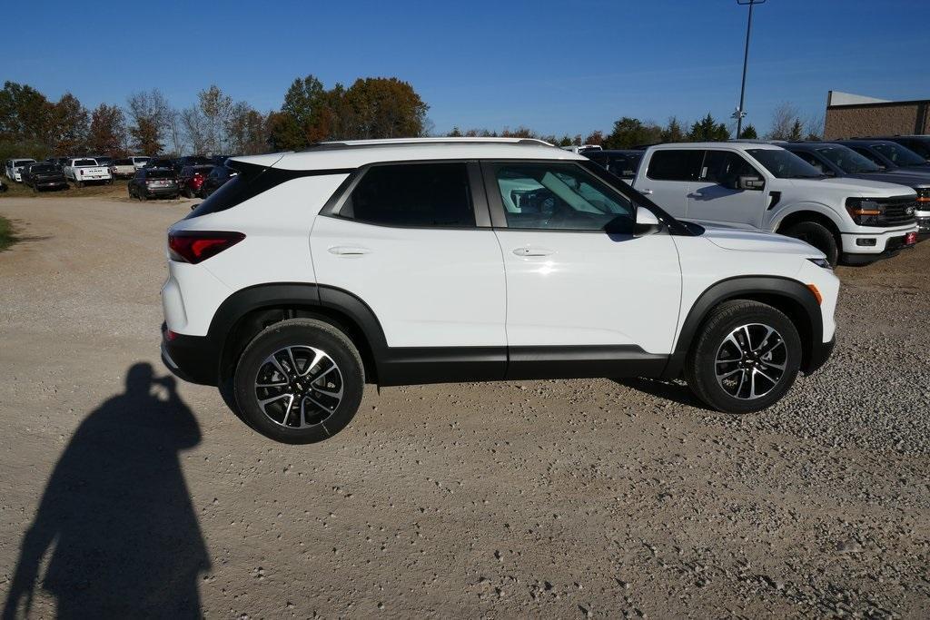 new 2026 Chevrolet TrailBlazer car, priced at $25,061