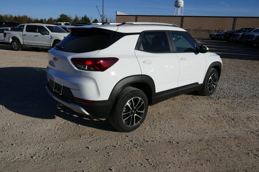 new 2026 Chevrolet TrailBlazer car, priced at $25,061