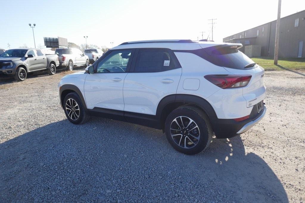 new 2026 Chevrolet TrailBlazer car, priced at $25,061