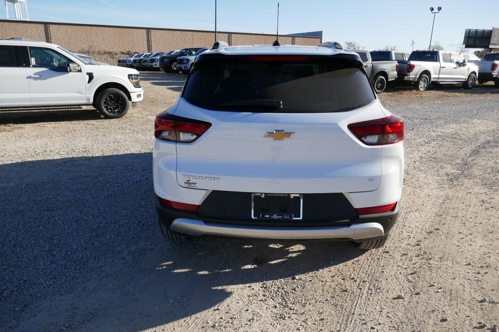 new 2026 Chevrolet TrailBlazer car, priced at $25,061