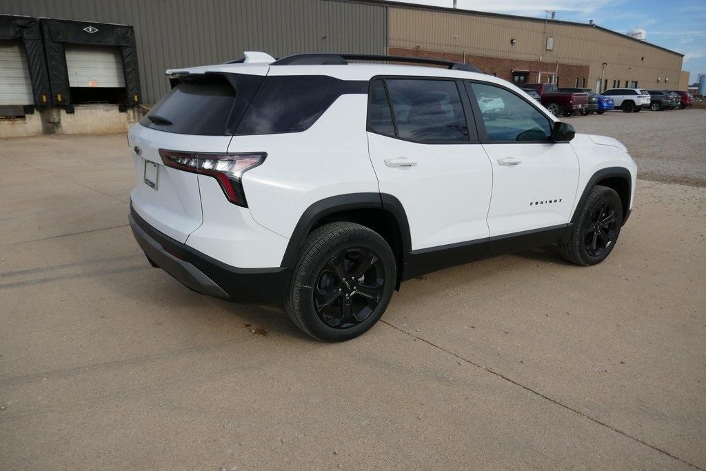 new 2026 Chevrolet Equinox car, priced at $29,531