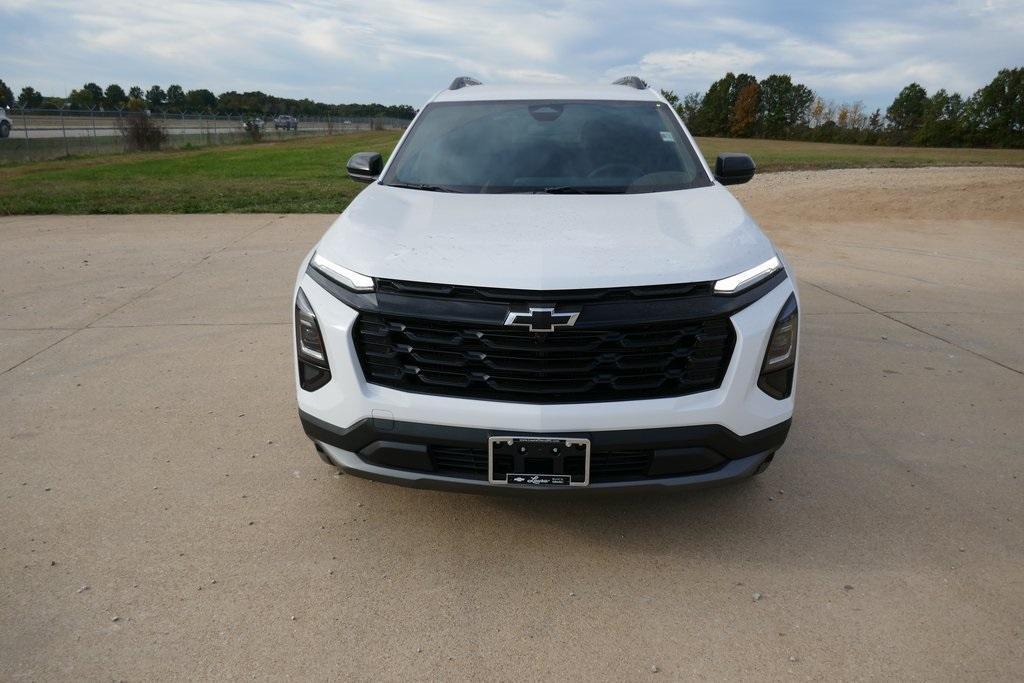 new 2026 Chevrolet Equinox car, priced at $29,531