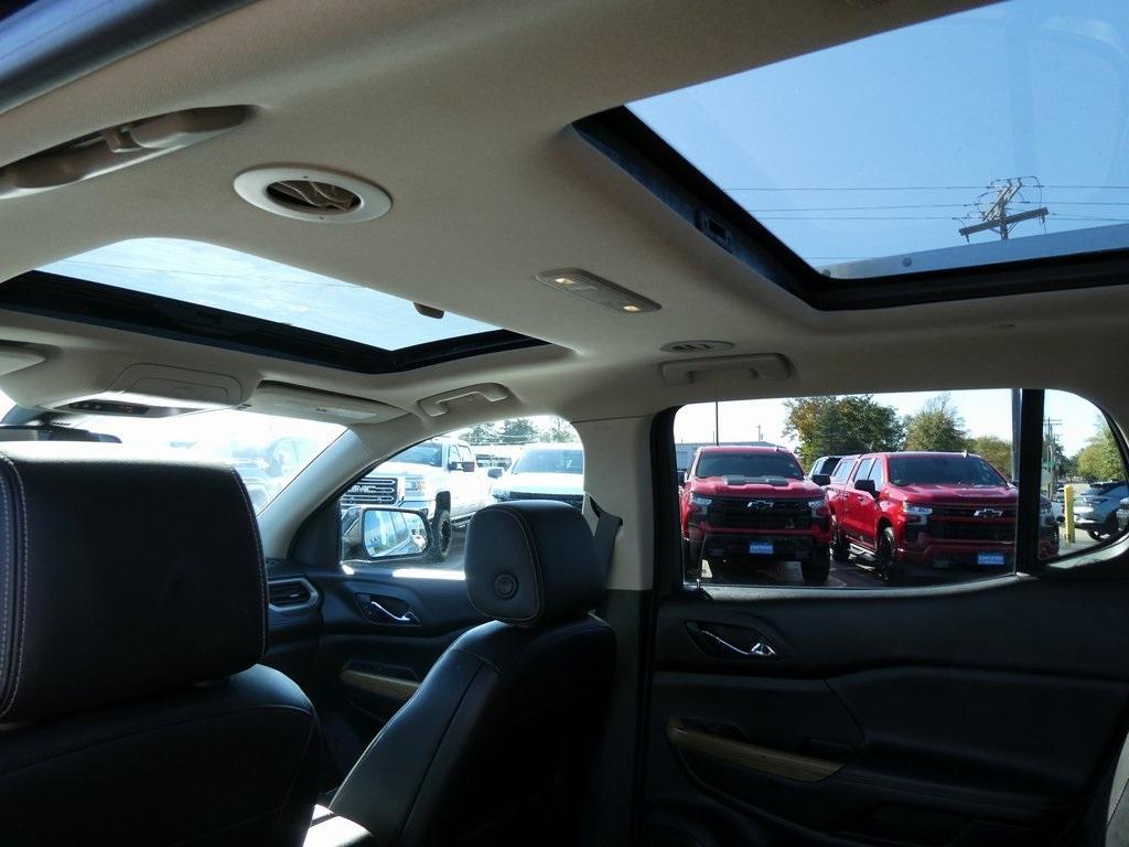 used 2017 GMC Acadia car, priced at $17,495