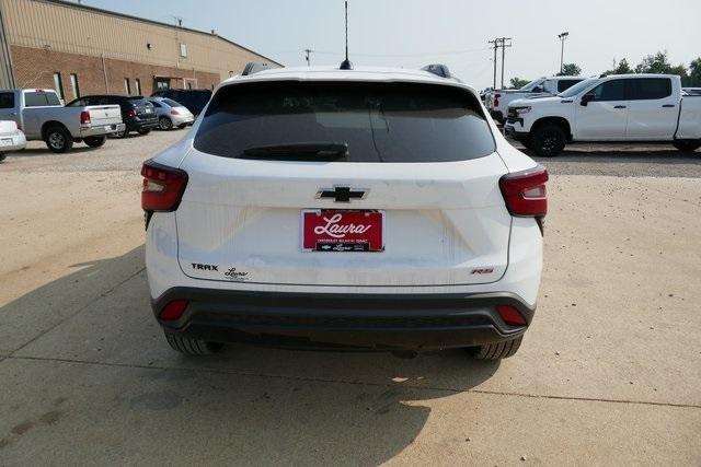 new 2025 Chevrolet Trax car, priced at $26,118