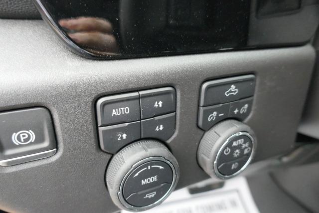 new 2025 Chevrolet Silverado 1500 car, priced at $62,155