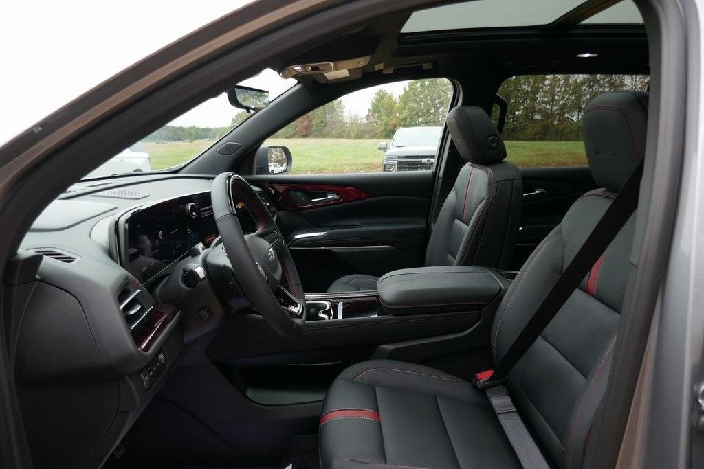 new 2026 Chevrolet Traverse car, priced at $58,795