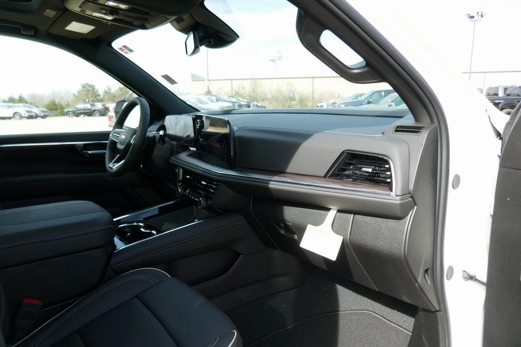 new 2025 Chevrolet Suburban car, priced at $87,284