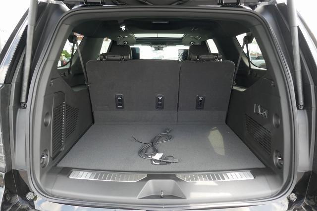 new 2025 Chevrolet Suburban car, priced at $89,851