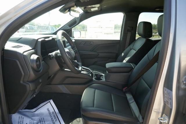 new 2025 Chevrolet Colorado car, priced at $39,560
