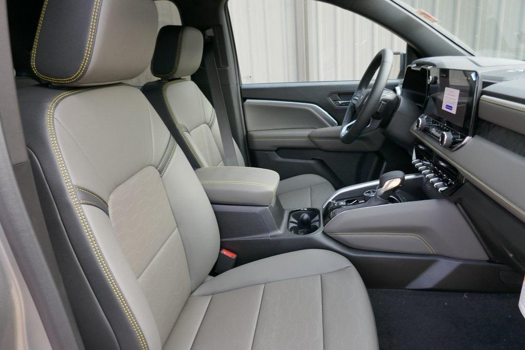 new 2026 Chevrolet Colorado car, priced at $51,210