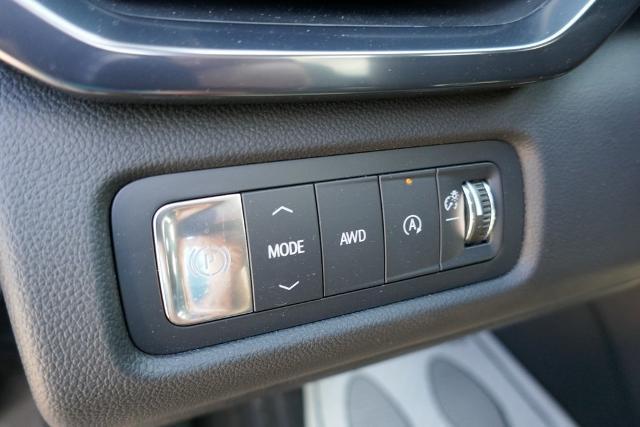 new 2025 GMC Acadia car, priced at $52,330