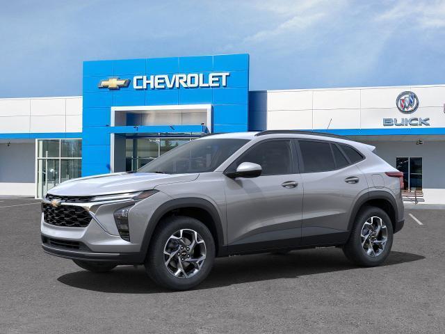 new 2025 Chevrolet Trax car