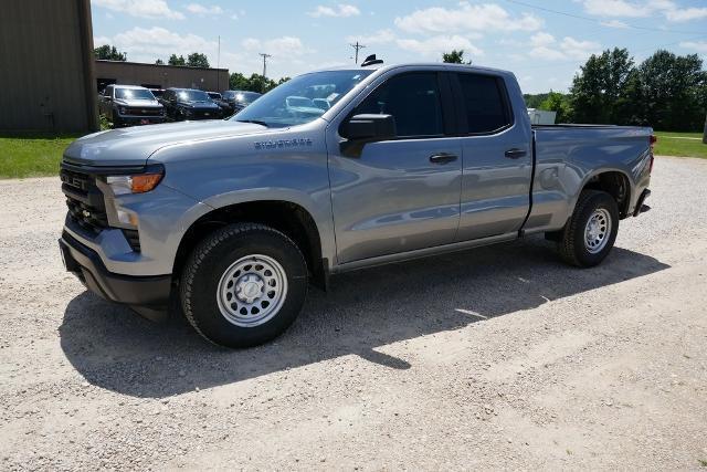 new 2025 Chevrolet Silverado 1500 car, priced at $39,137