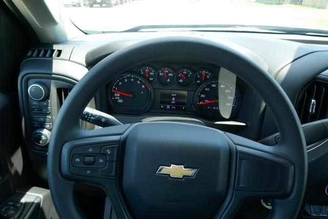 new 2025 Chevrolet Silverado 1500 car, priced at $39,137