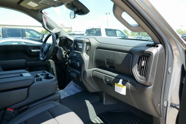 new 2025 Chevrolet Silverado 1500 car, priced at $39,137