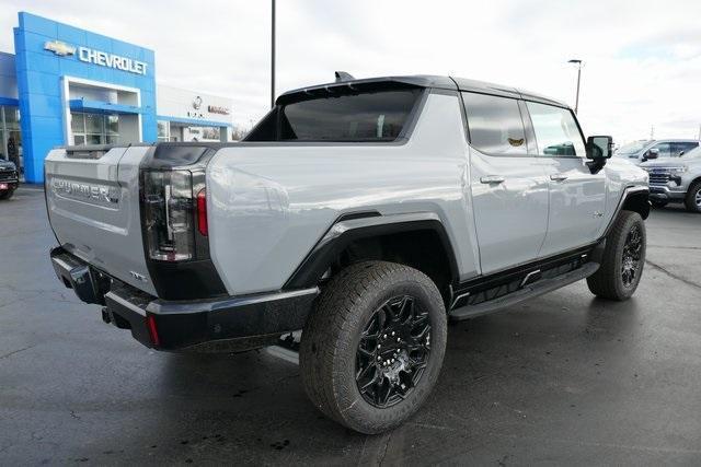 new 2025 GMC HUMMER EV Pickup car, priced at $91,820