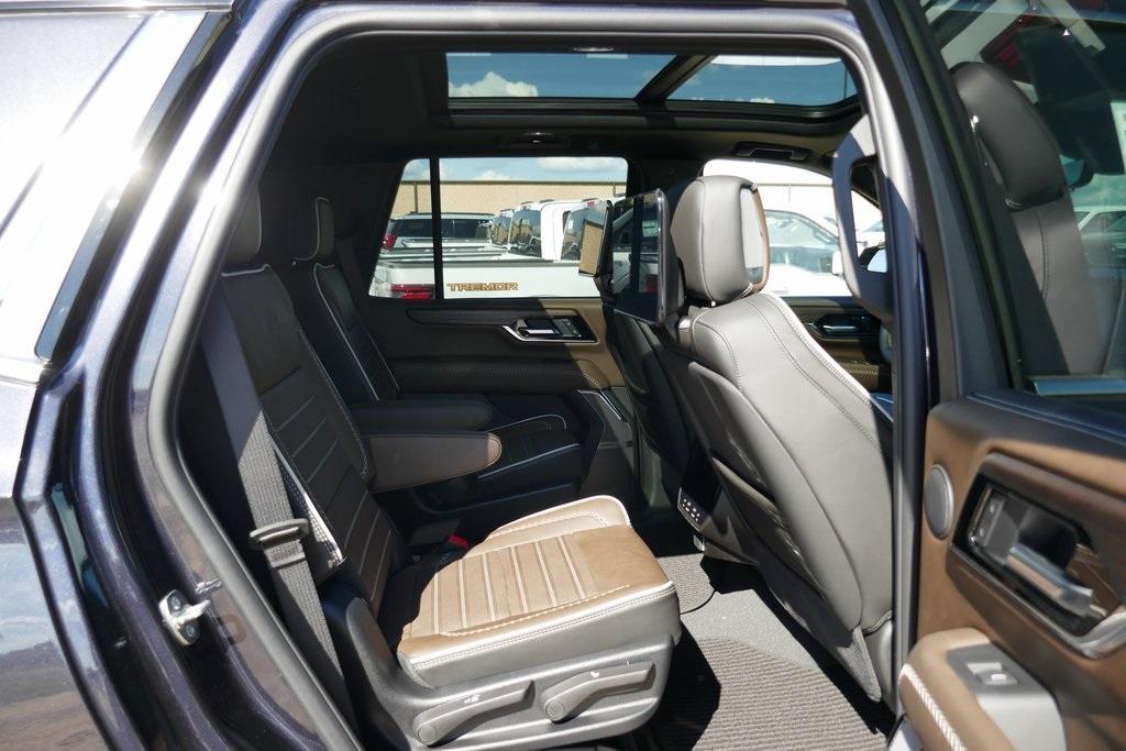 new 2025 GMC Yukon car, priced at $103,090