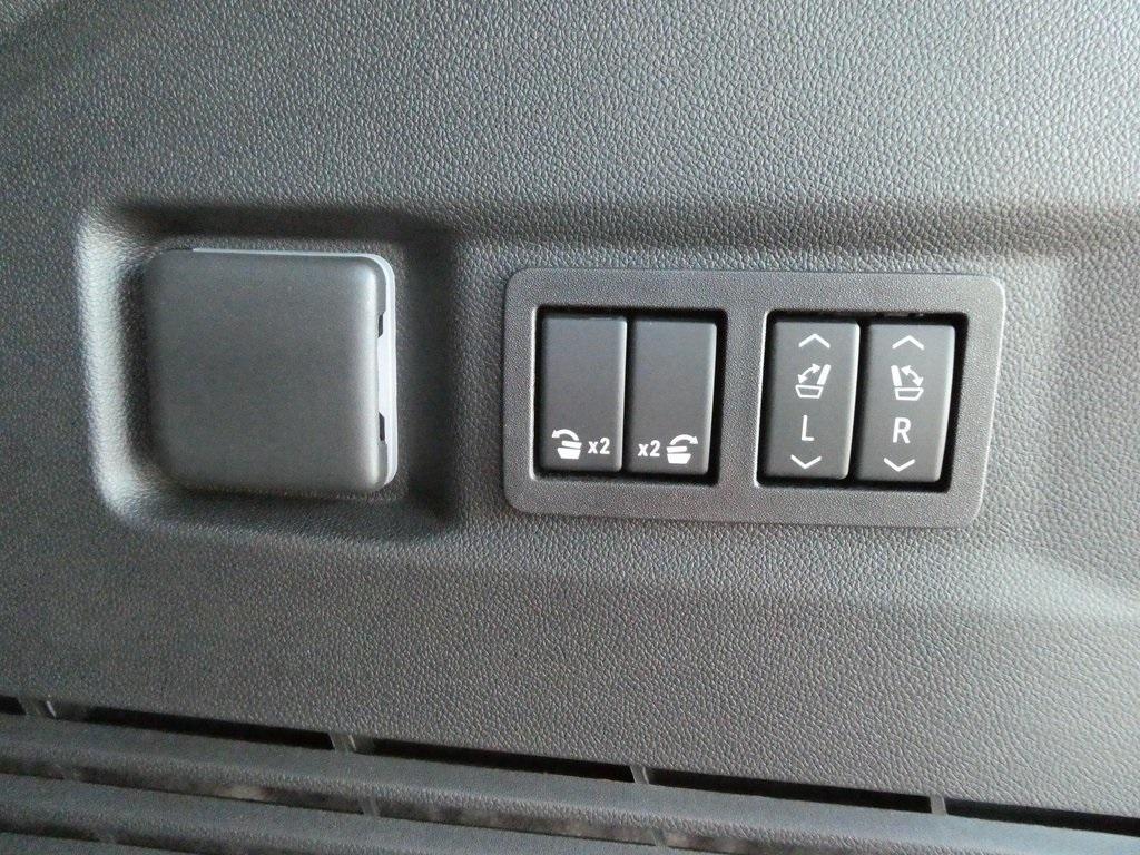 new 2025 GMC Yukon car, priced at $92,386