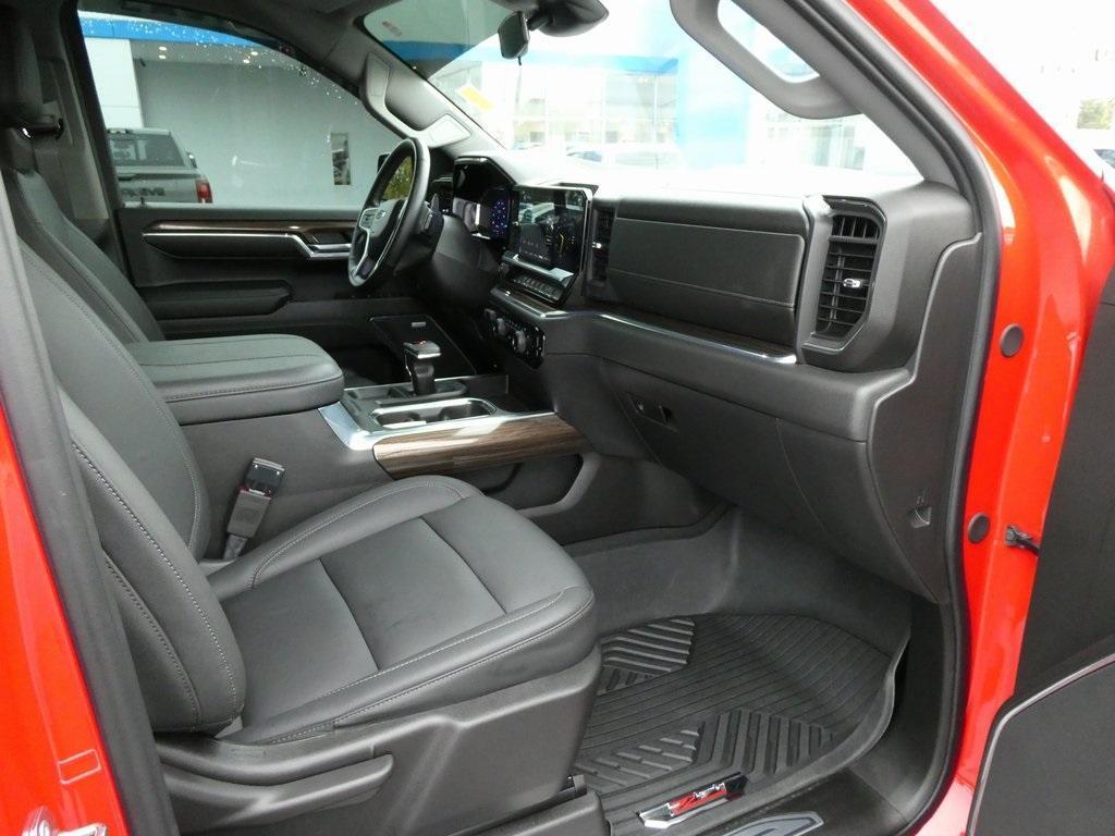 used 2024 Chevrolet Silverado 1500 car, priced at $46,995