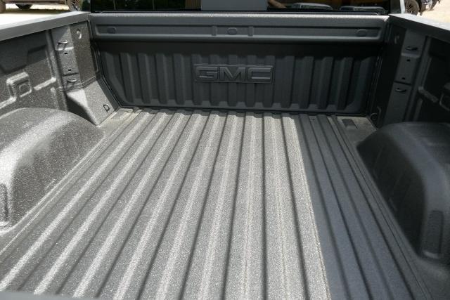 new 2025 GMC Sierra 1500 car, priced at $56,222