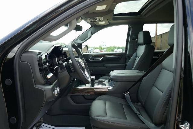 new 2025 GMC Sierra 1500 car, priced at $56,222