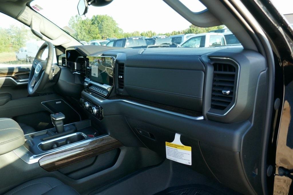 new 2026 GMC Sierra 1500 car, priced at $55,622