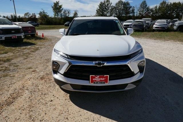 new 2025 Chevrolet Blazer car