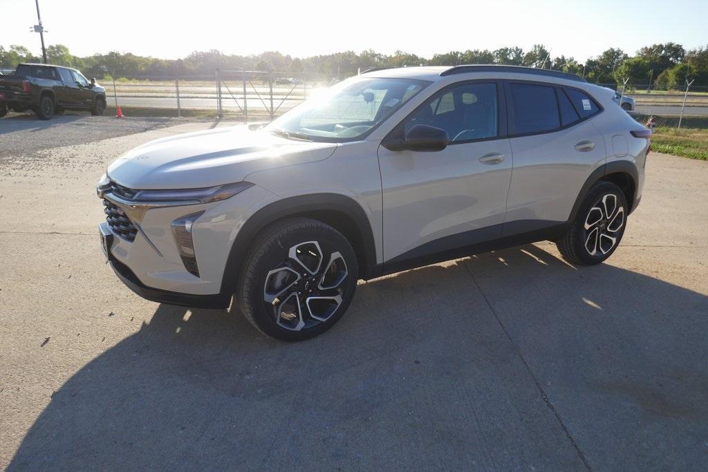 new 2026 Chevrolet Trax car, priced at $27,392