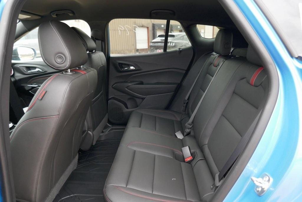 new 2025 Chevrolet Trax car, priced at $25,244