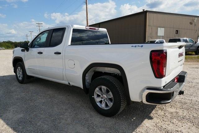 new 2025 GMC Sierra 1500 car, priced at $42,062