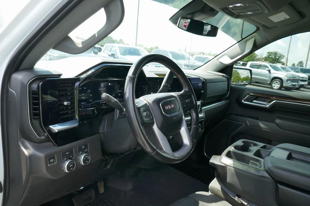 used 2022 GMC Sierra 1500 car, priced at $36,495